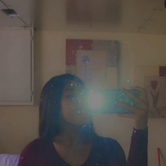 Meet your Posher, Kaila - Picture 1 of 1